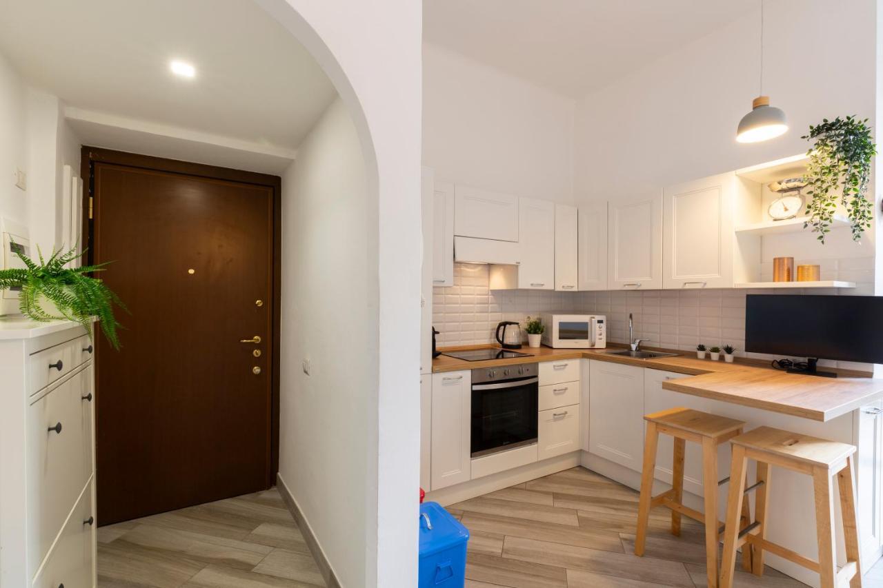 Mezzofanti - Tre Ponti Appartement Milaan Buitenkant foto